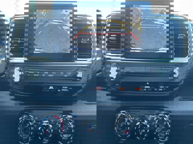 New 2026 Hyundai Venue SE image 11