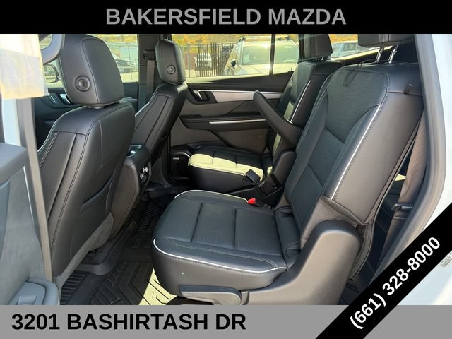 Used 2026 Buick Enclave Sport Touring w/ Power Package AWD/4WD image 18