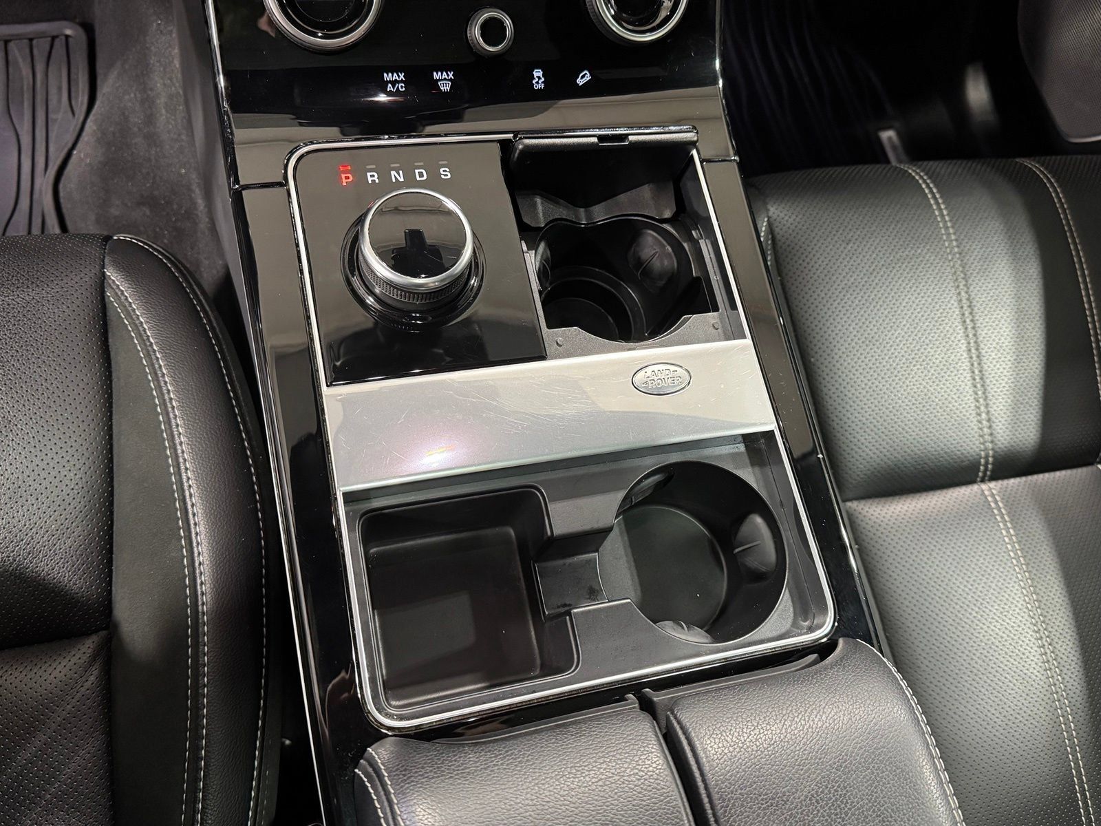 Used 2020 Land Rover Range Rover Velar R-Dynamic S AWD/4WD image 25