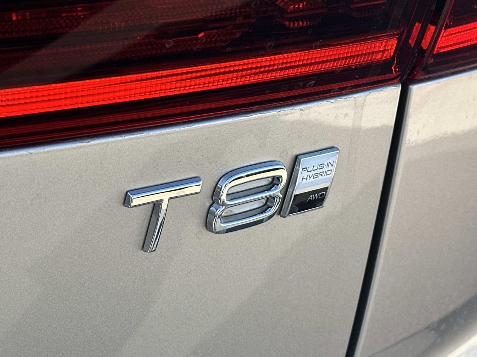 New 2026 Volvo XC60 T8 Plus w/ Protection Package Premier AWD/4WD image 22