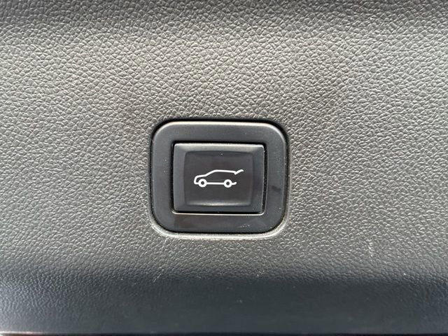 Used 2022 Chevrolet Tahoe Premier image 6