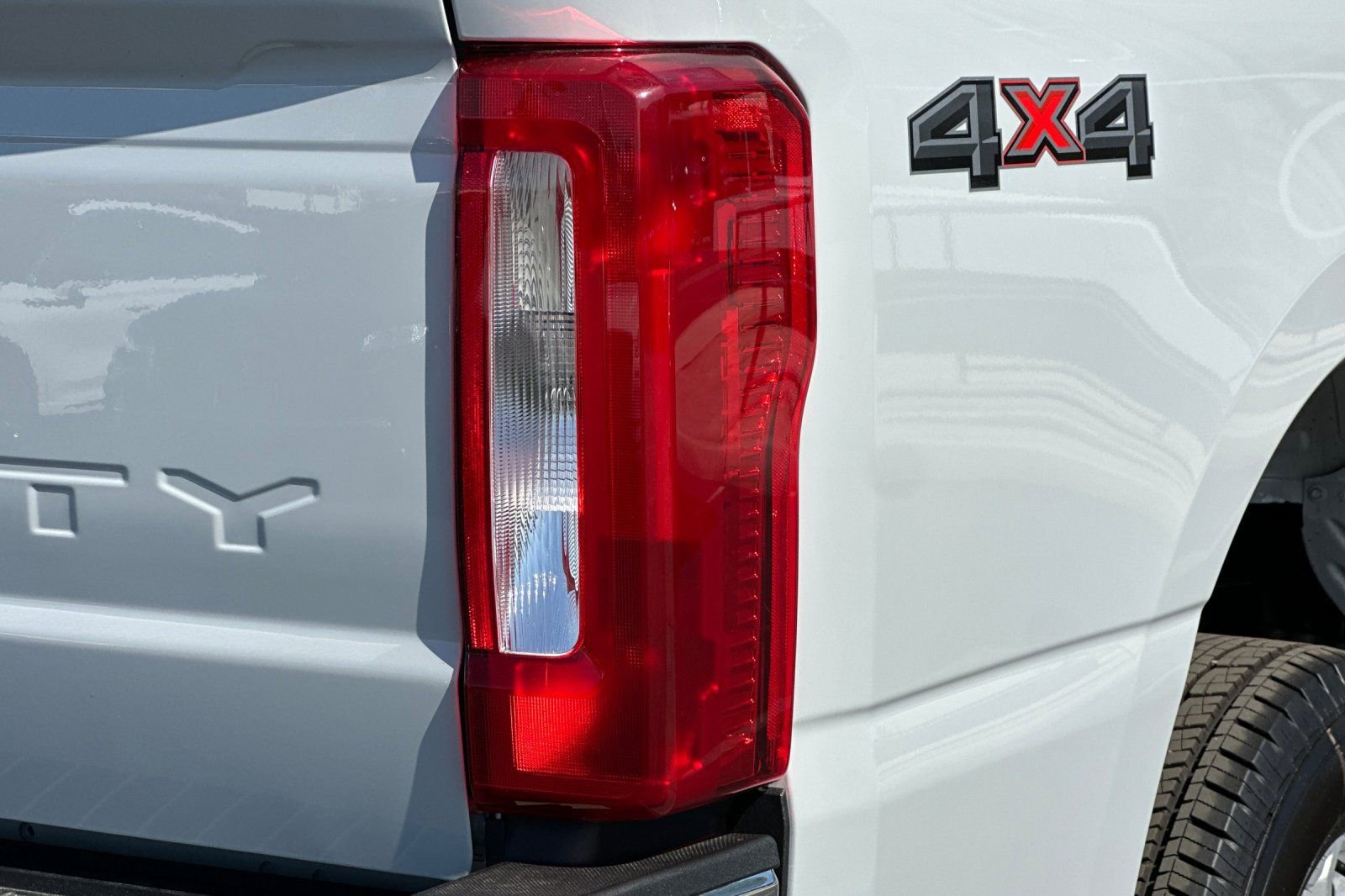 New 2026 Ford F350 XLT image 23