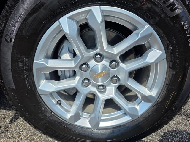 Used 2026 Chevrolet Silverado 1500 LT w/ LPO, Liner Protection Package AWD/4WD image 7