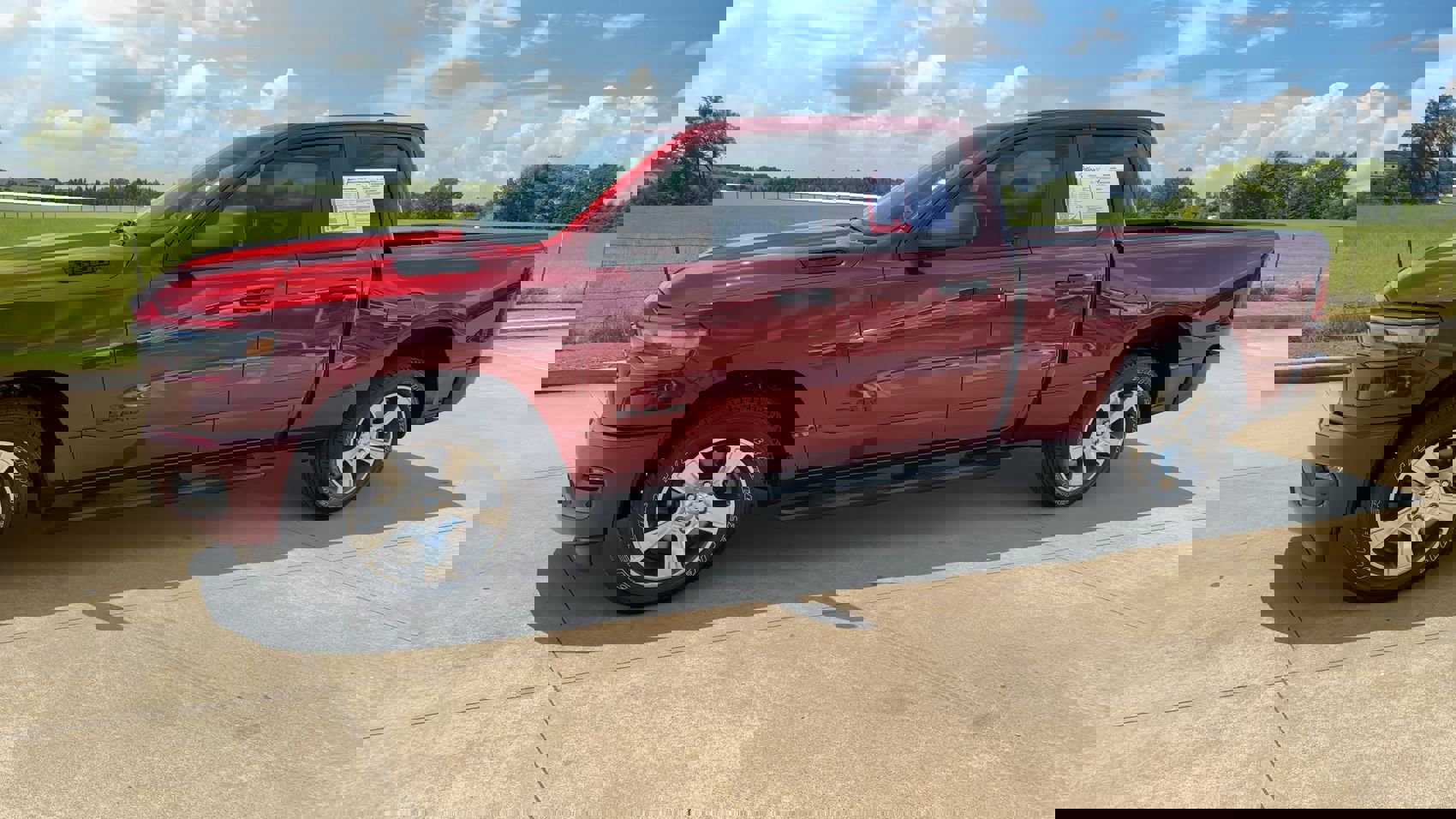 Used 2025 RAM 1500 Tradesman image 4