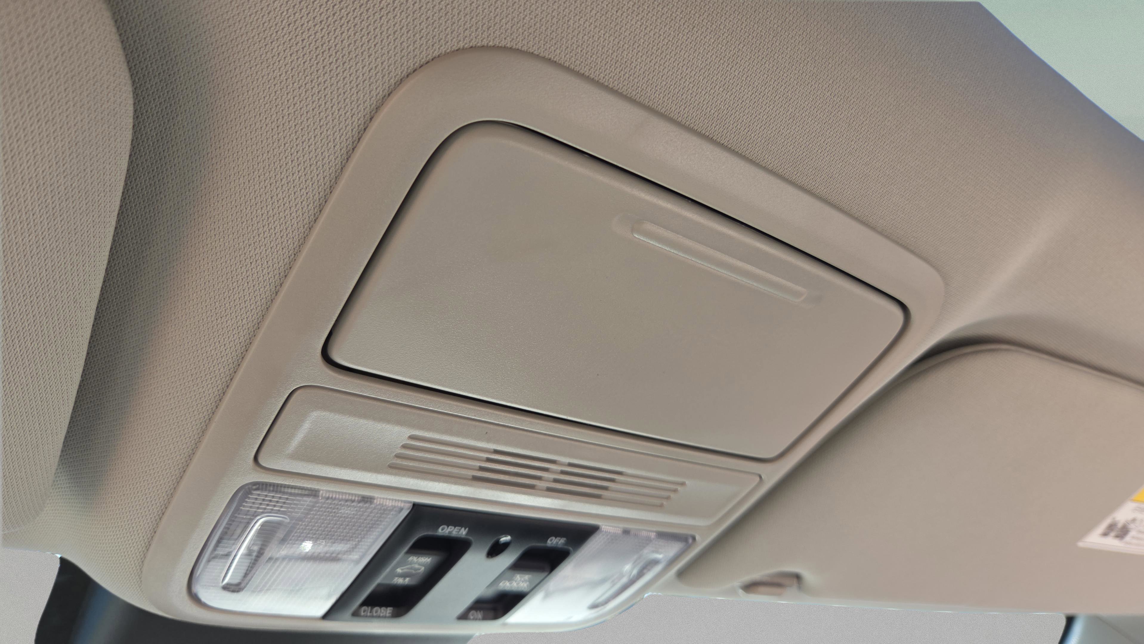 Certified 2025 Honda Odyssey EX-L image 38