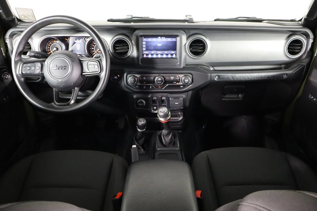 Used 2022 Jeep Wrangler Sport AWD/4WD image 13