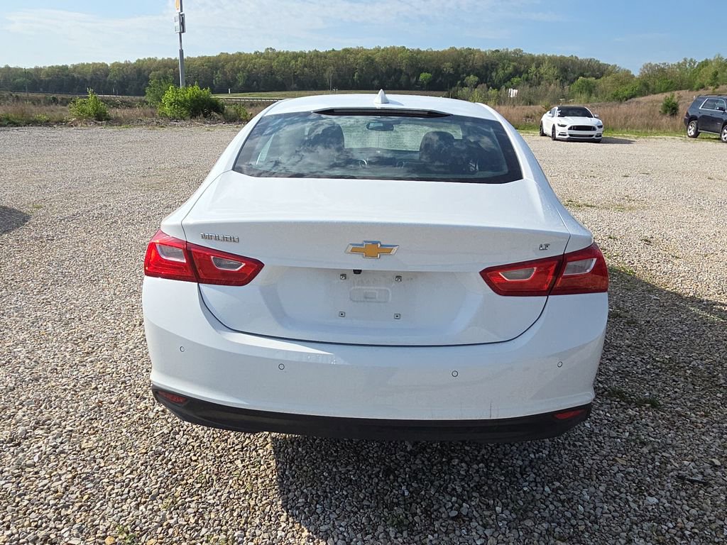 Used 2025 Chevrolet Malibu LT FWD image 5