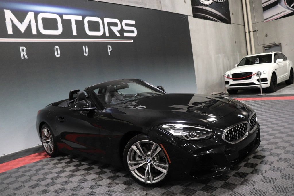 Used 2019 BMW Z4 sDrive30i w/ M Sport Package RWD image 12