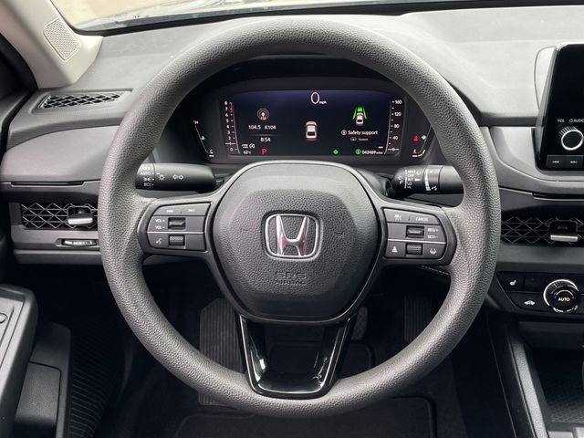 Used 2023 Honda Accord EX image 11
