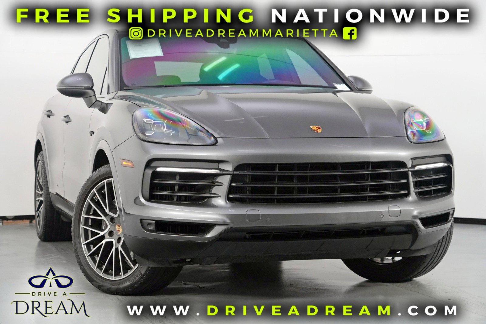 Used 2023 Porsche Cayenne Coupe AWD/4WD image 2