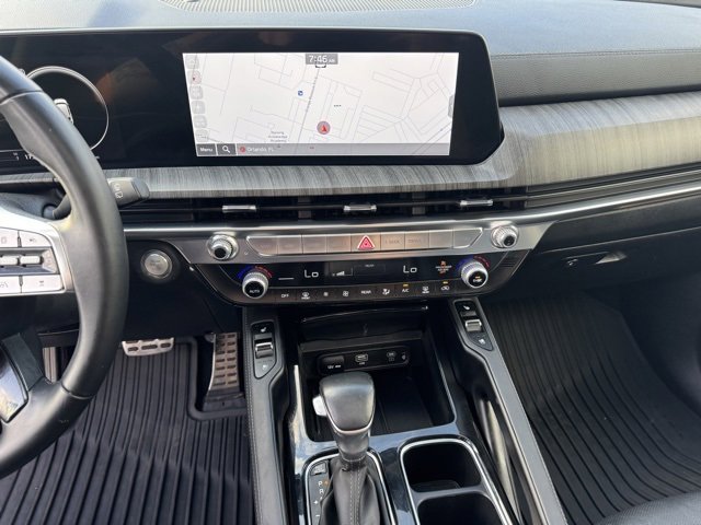 Used 2024 Kia Telluride SX w/ Towing Package image 21