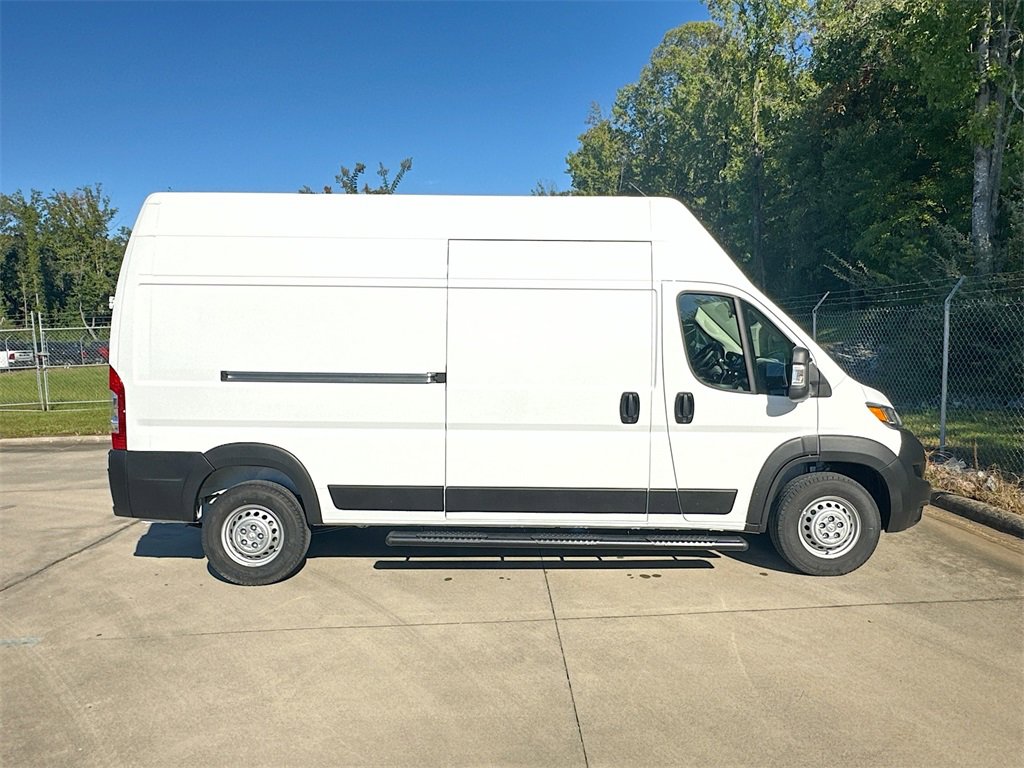 New 2024 RAM ProMaster 3500 w/ Cold Weather Group image 8
