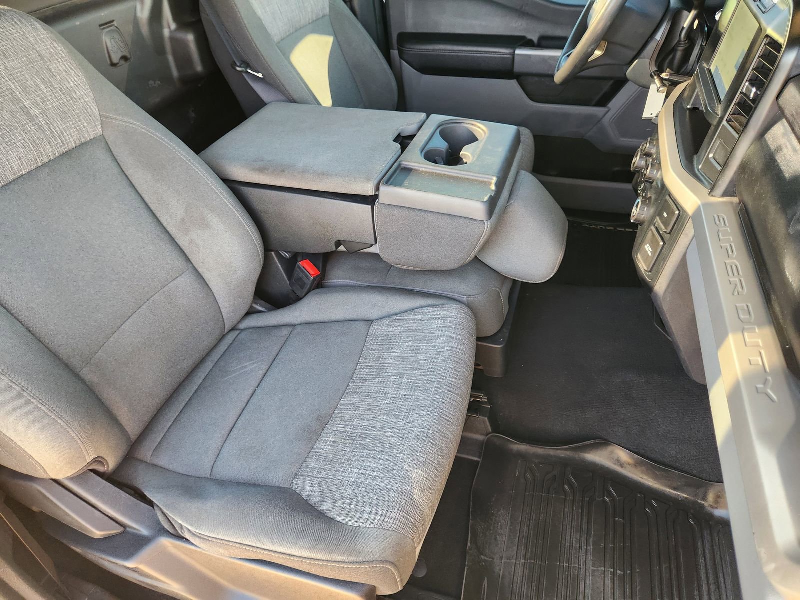 Used 2023 Ford F350 XLT image 15