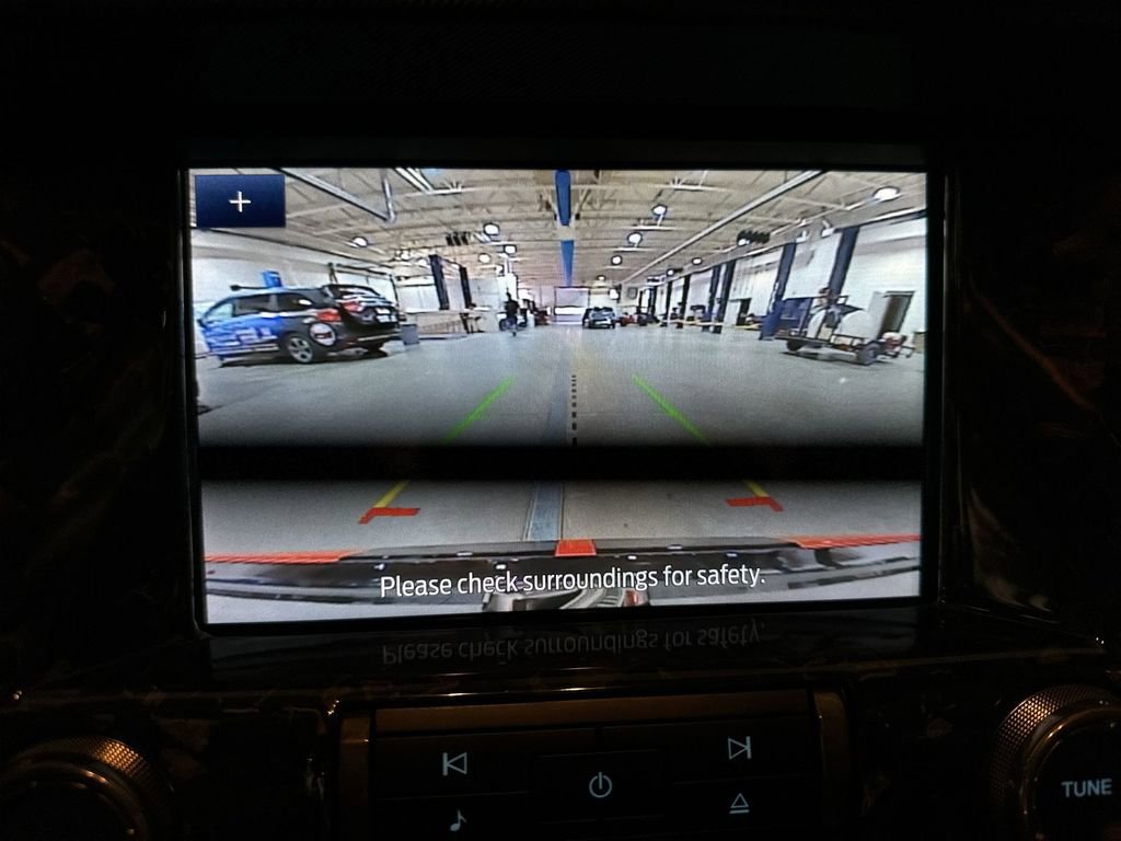 Used 2022 Ford Mustang Shelby GT500 w/ Technology Package image 23