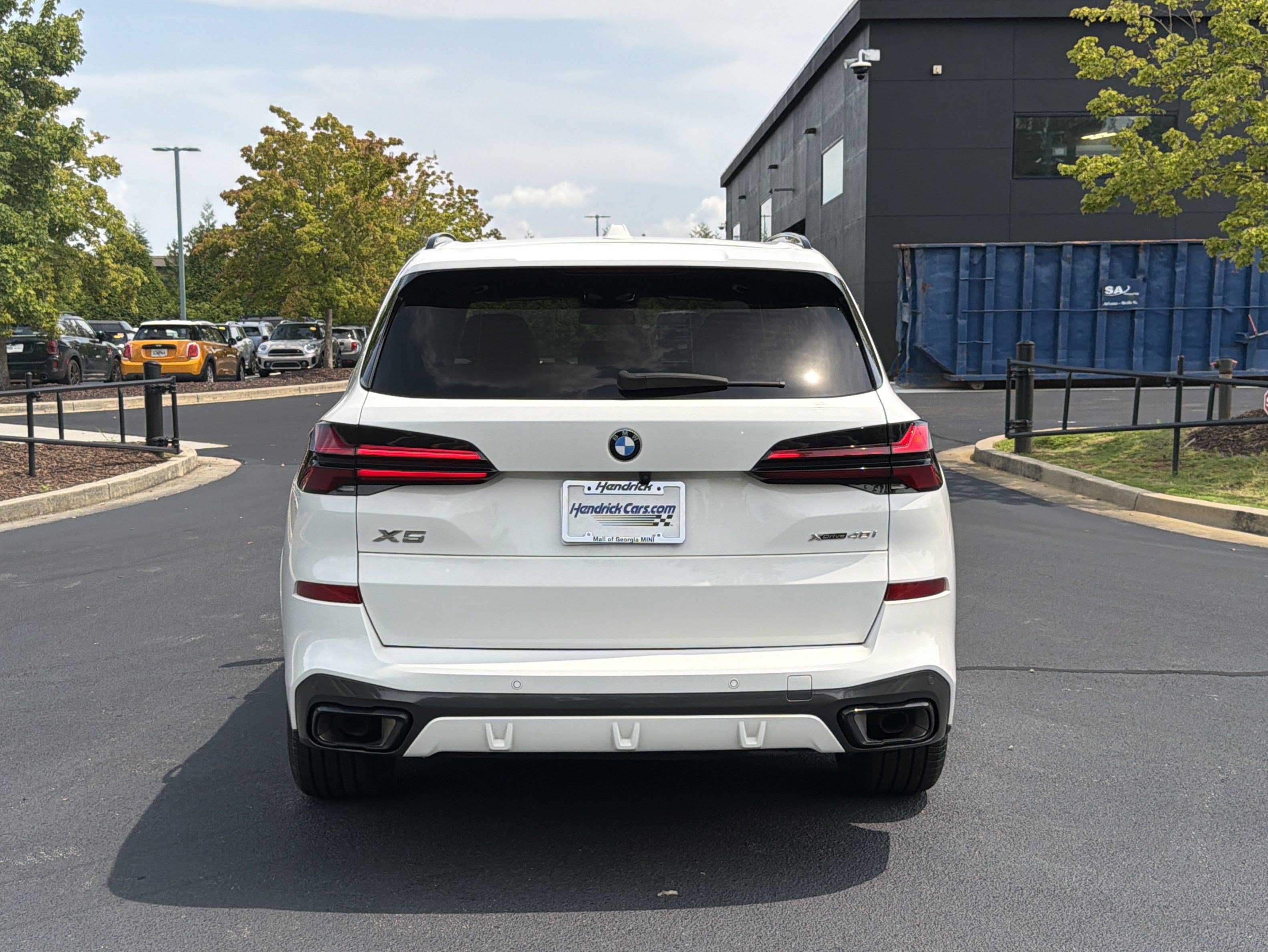Used 2024 BMW X5 xDrive40i w/ M Sport Package AWD/4WD image 16