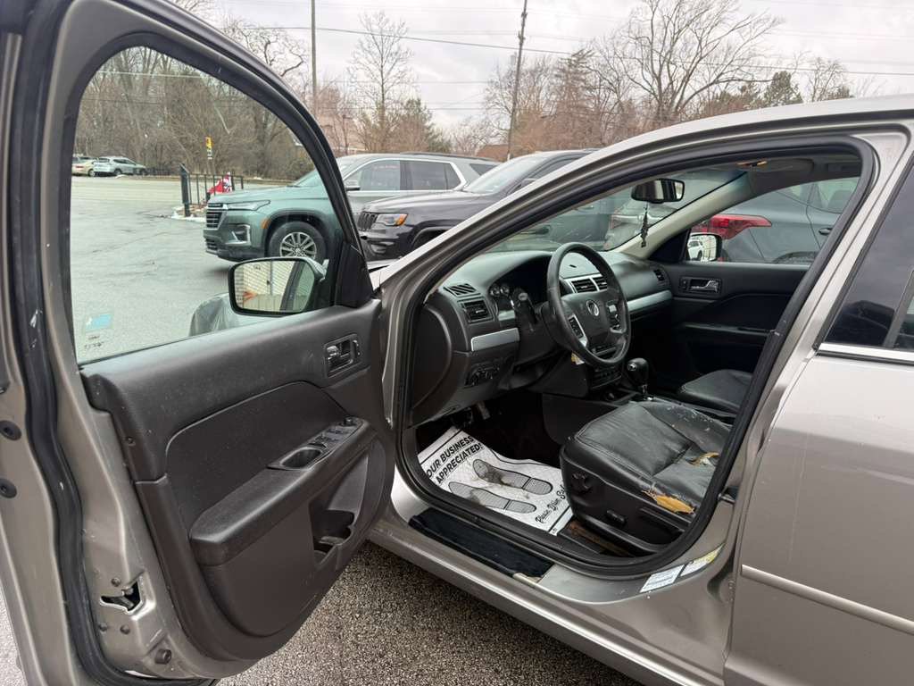 Used 2008 Mercury Milan Premier image 10