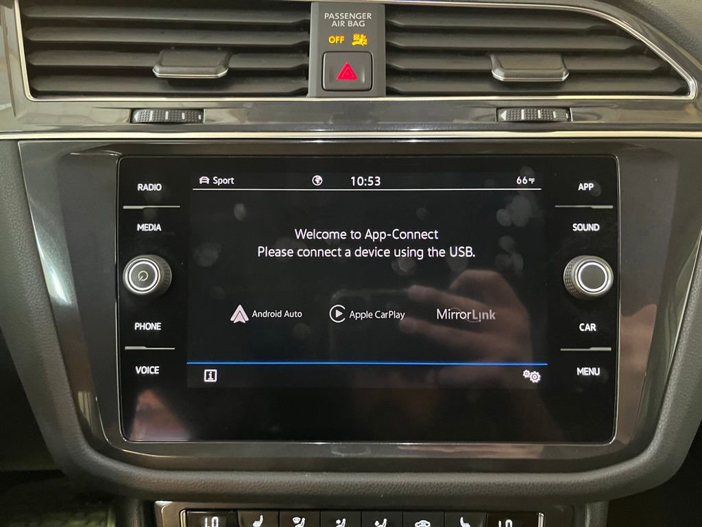Certified 2021 Volkswagen Tiguan SE AWD/4WD image 19