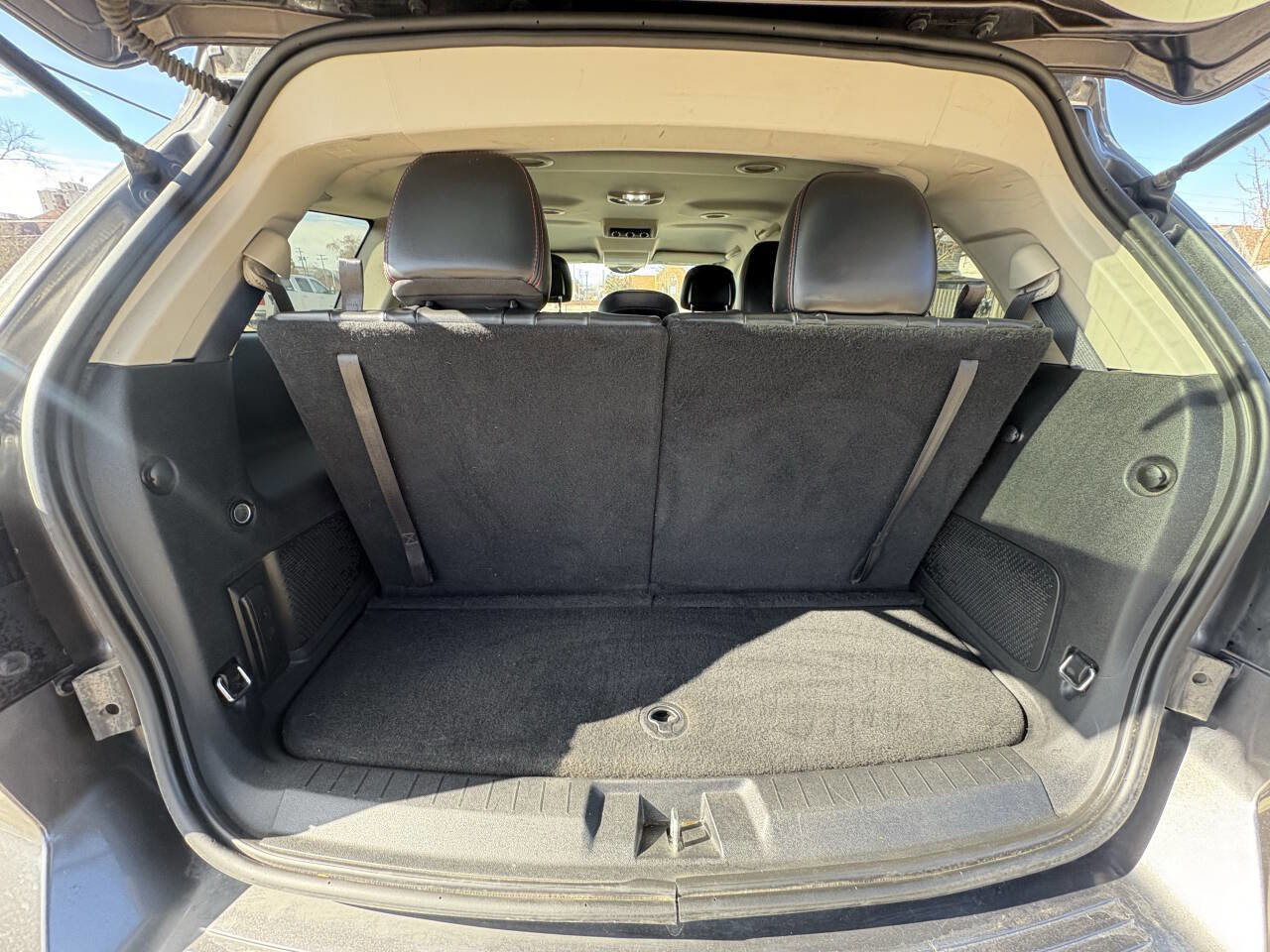 Used 2015 Dodge Journey R/T w/ Flexible Seating Group FWD image 26