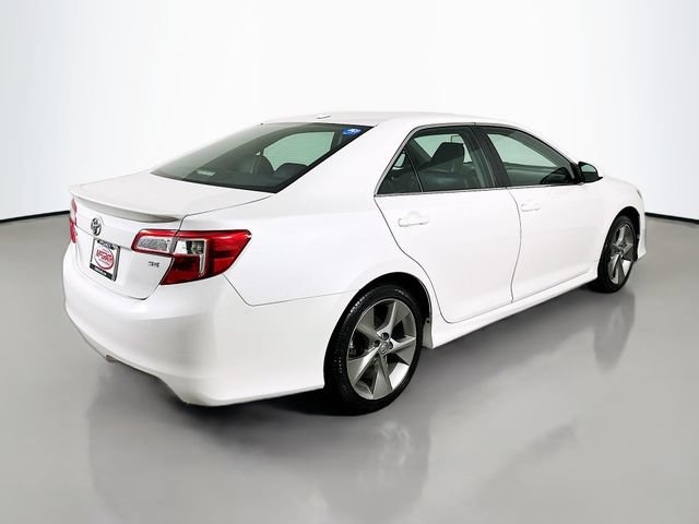 Used 2012 Toyota Camry SE FWD image 17