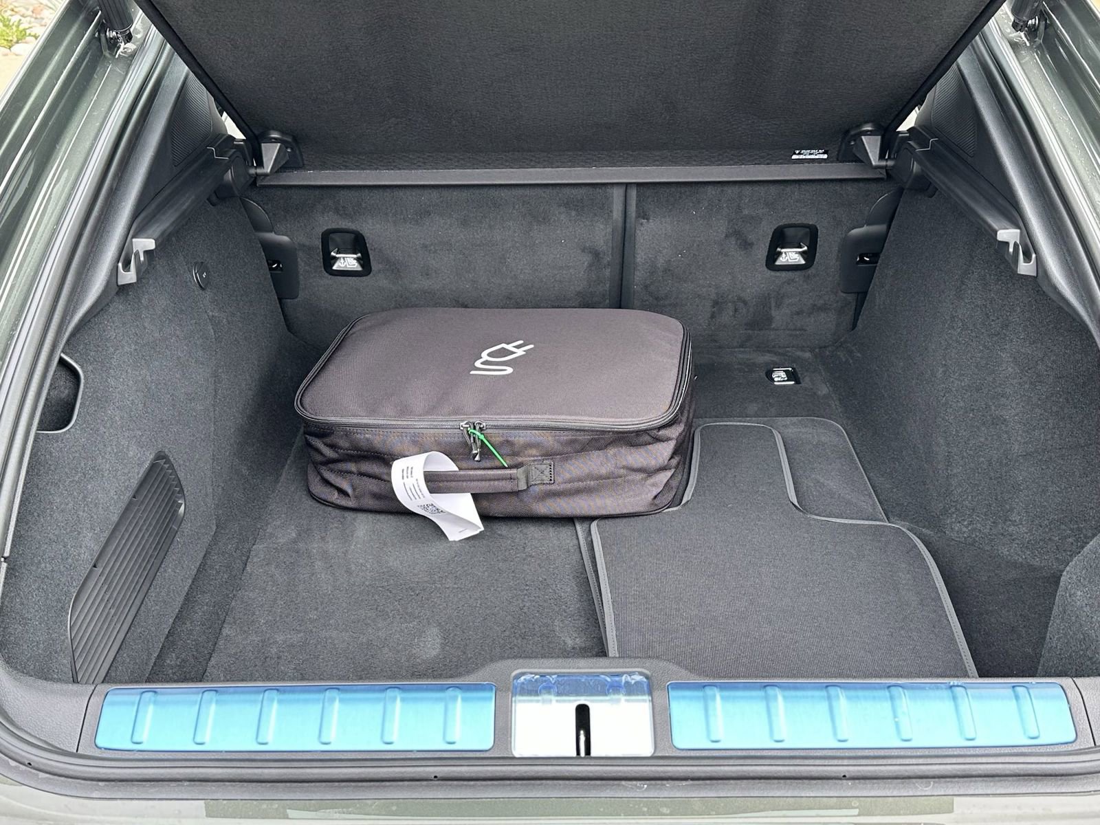 New 2026 Porsche Panamera 4 image 18