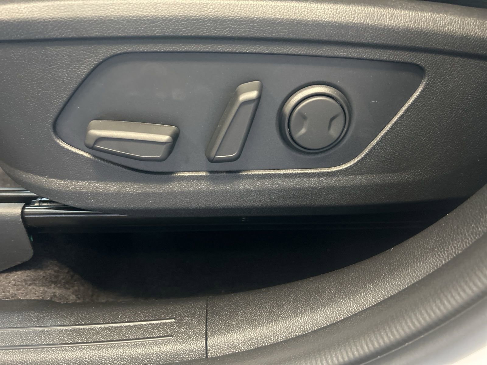 New 2026 Kia Sorento SX image 21