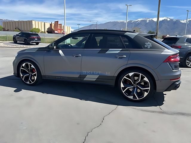 Used 2024 Audi RS Q8 AWD/4WD image 6