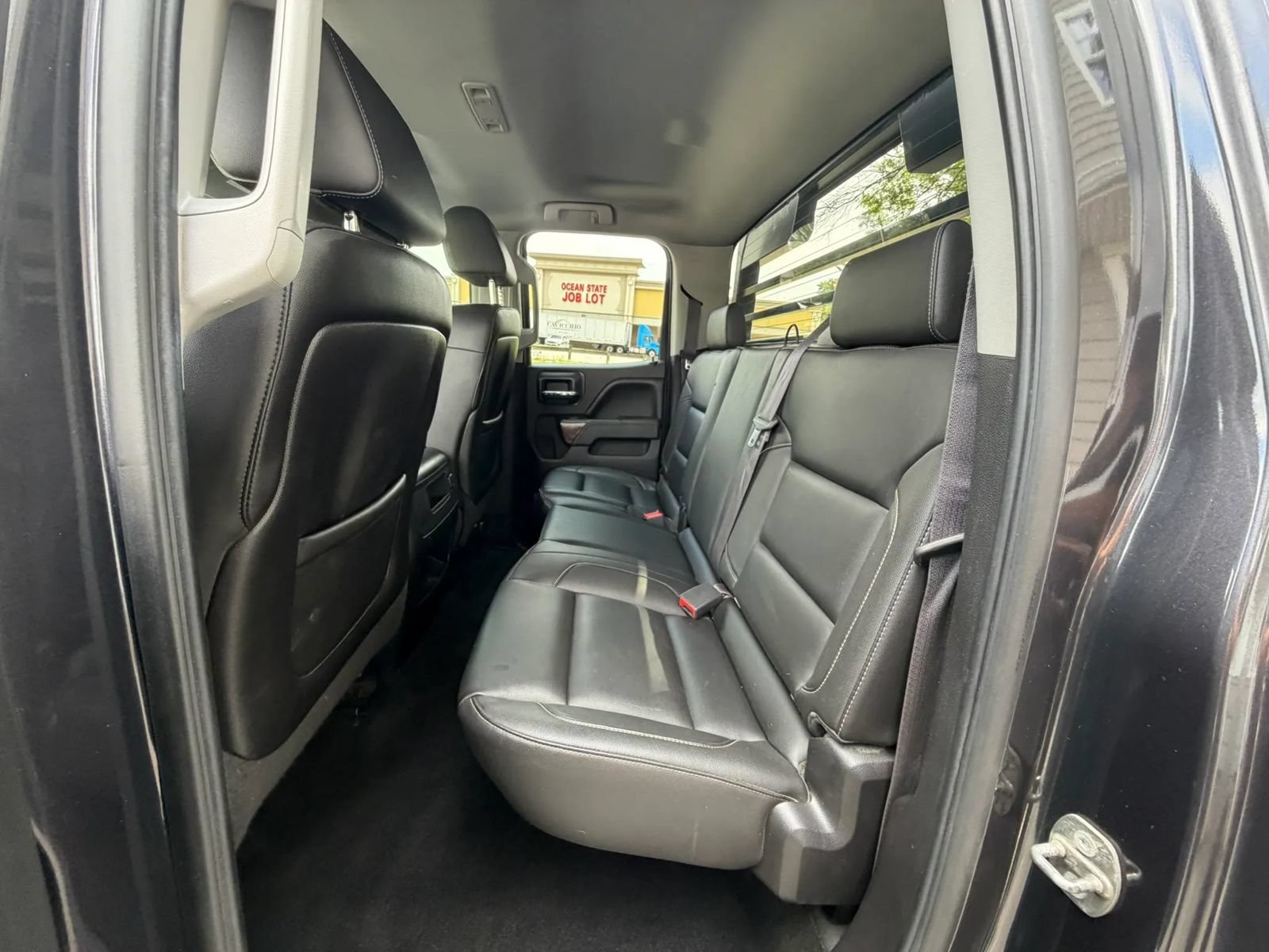 Used 2015 GMC Sierra 2500 SLT w/ Snow Plow Prep Package AWD/4WD image 19
