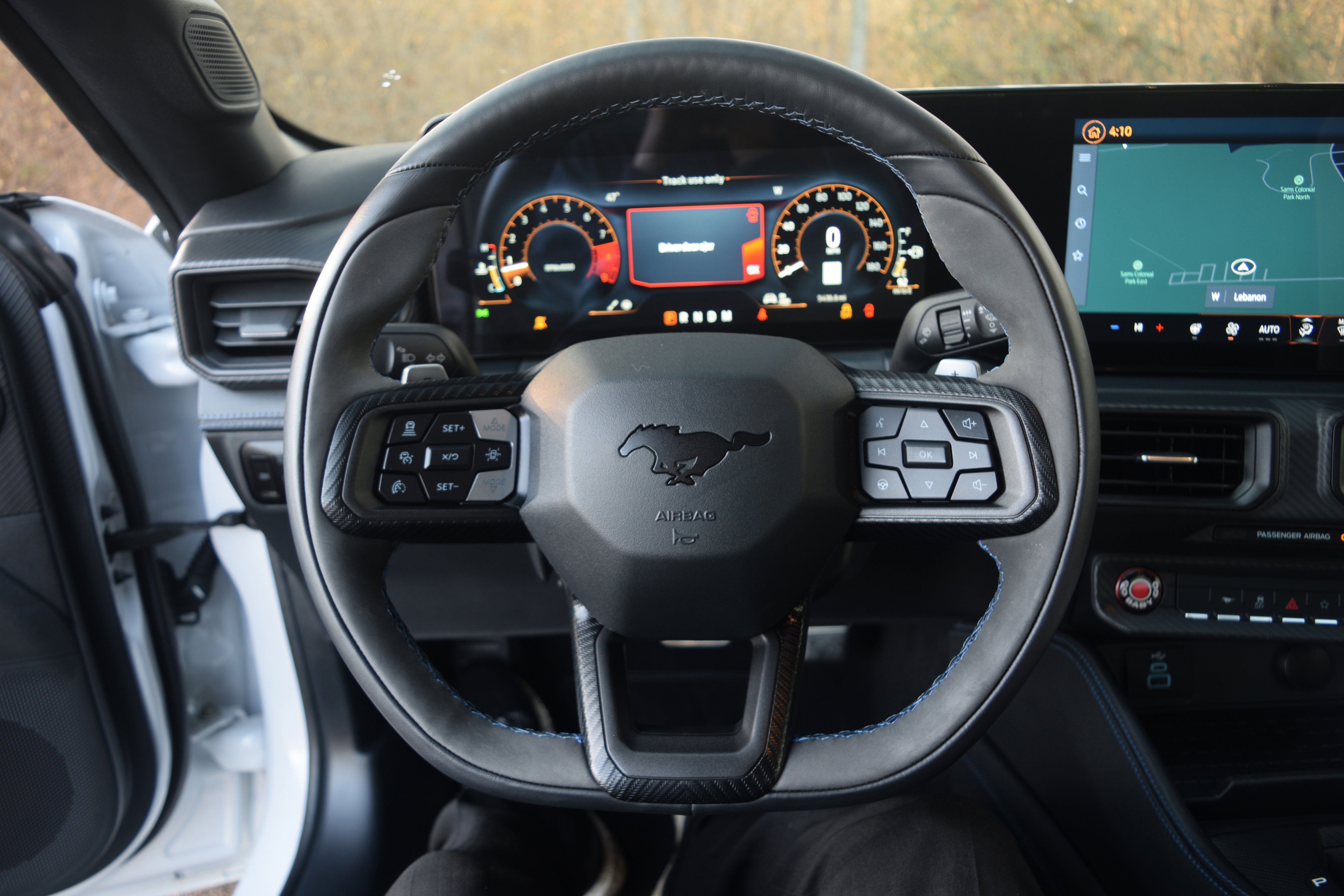 Used 2024 Ford Mustang Dark Horse image 4