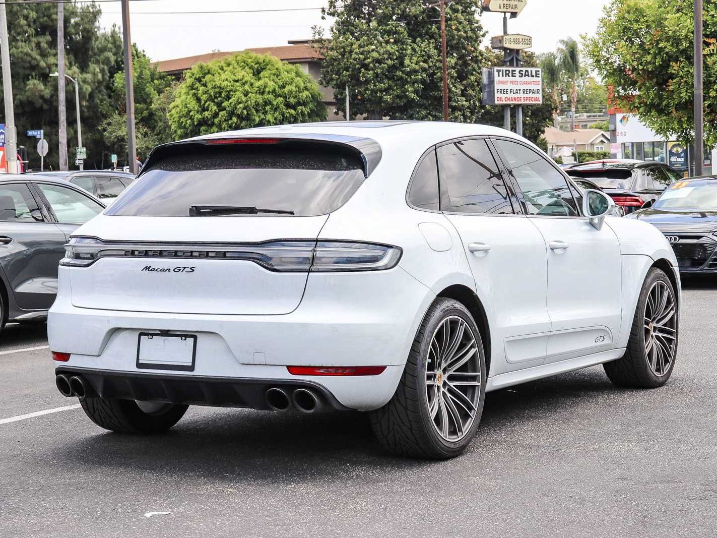 Used 2021 Porsche Macan GTS AWD/4WD image 4