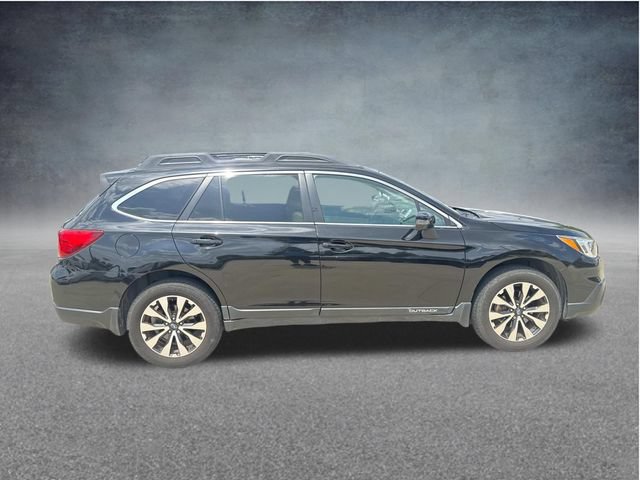 Used 2017 Subaru Outback 3.6R Limited AWD/4WD image 11