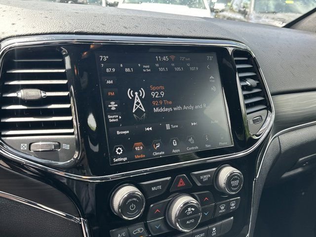 Used 2019 Jeep Grand Cherokee Limited AWD/4WD image 30