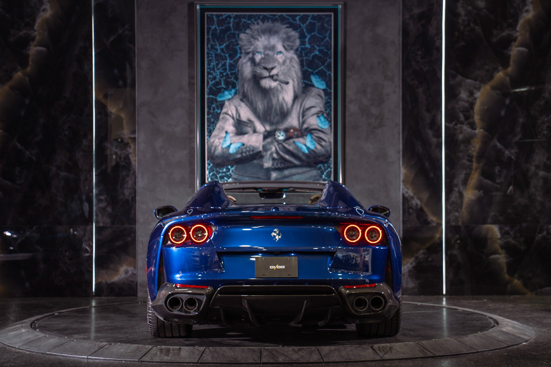 Used 2021 Ferrari 812 GTS RWD image 9