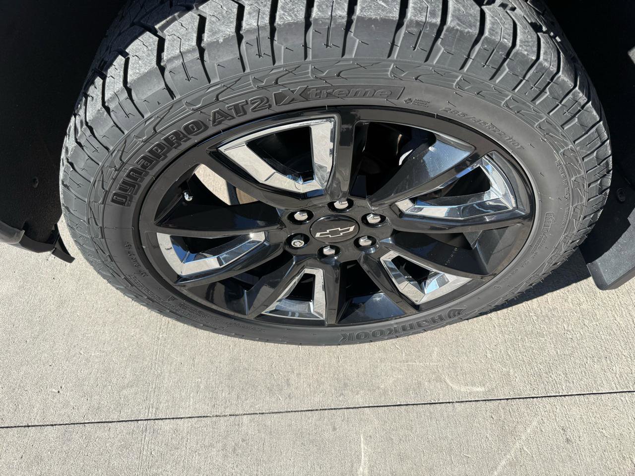 Used 2021 Chevrolet Silverado 1500 High Country w/ LPO, Dark Essentials Package image 12