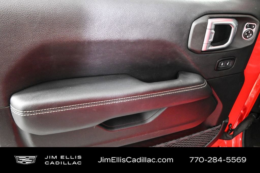 Used 2020 Jeep Wrangler Unlimited Sahara image 6