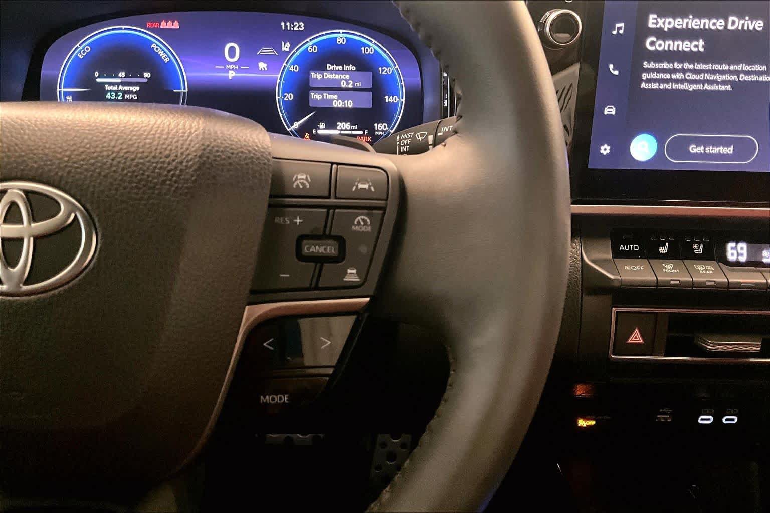 Used 2025 Toyota Camry XSE w/ Premium Package FWD image 24