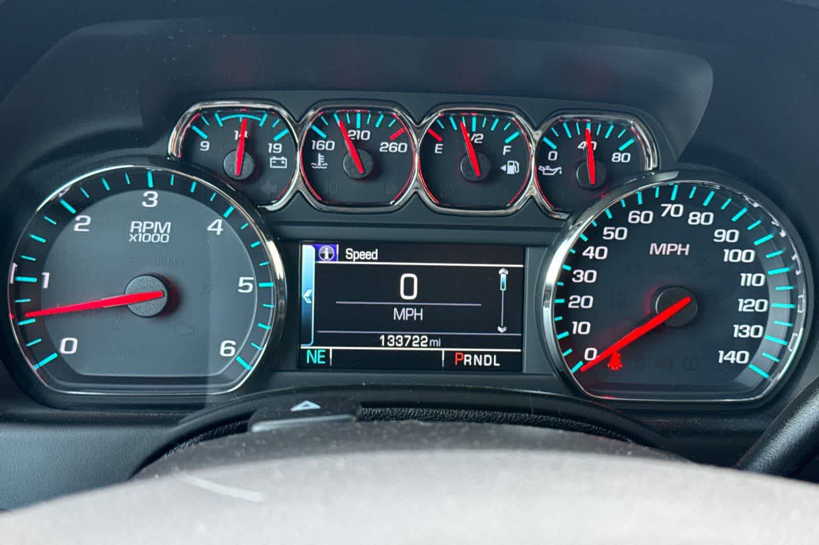 Used 2018 GMC Yukon SLT AWD/4WD image 28