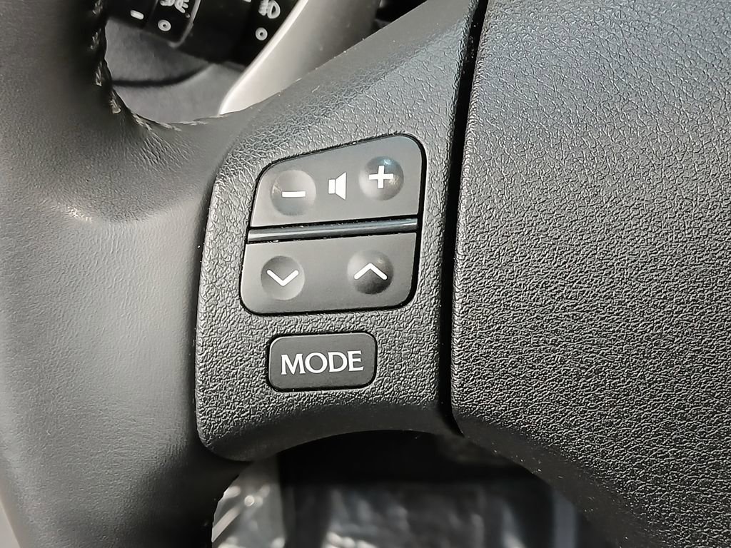 Used 2010 Lexus IS 250C RWD image 24