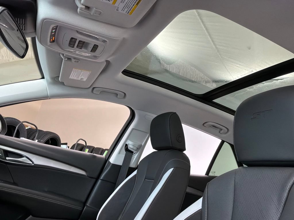 New 2026 Buick Envision Sport Touring AWD/4WD image 25
