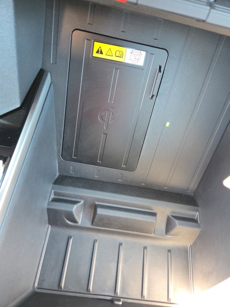 Used 2023 Toyota Tundra Limited image 35