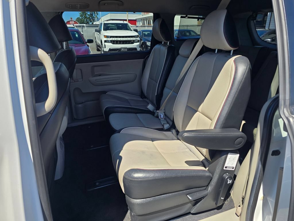 Used 2020 Kia Sedona EX FWD image 18