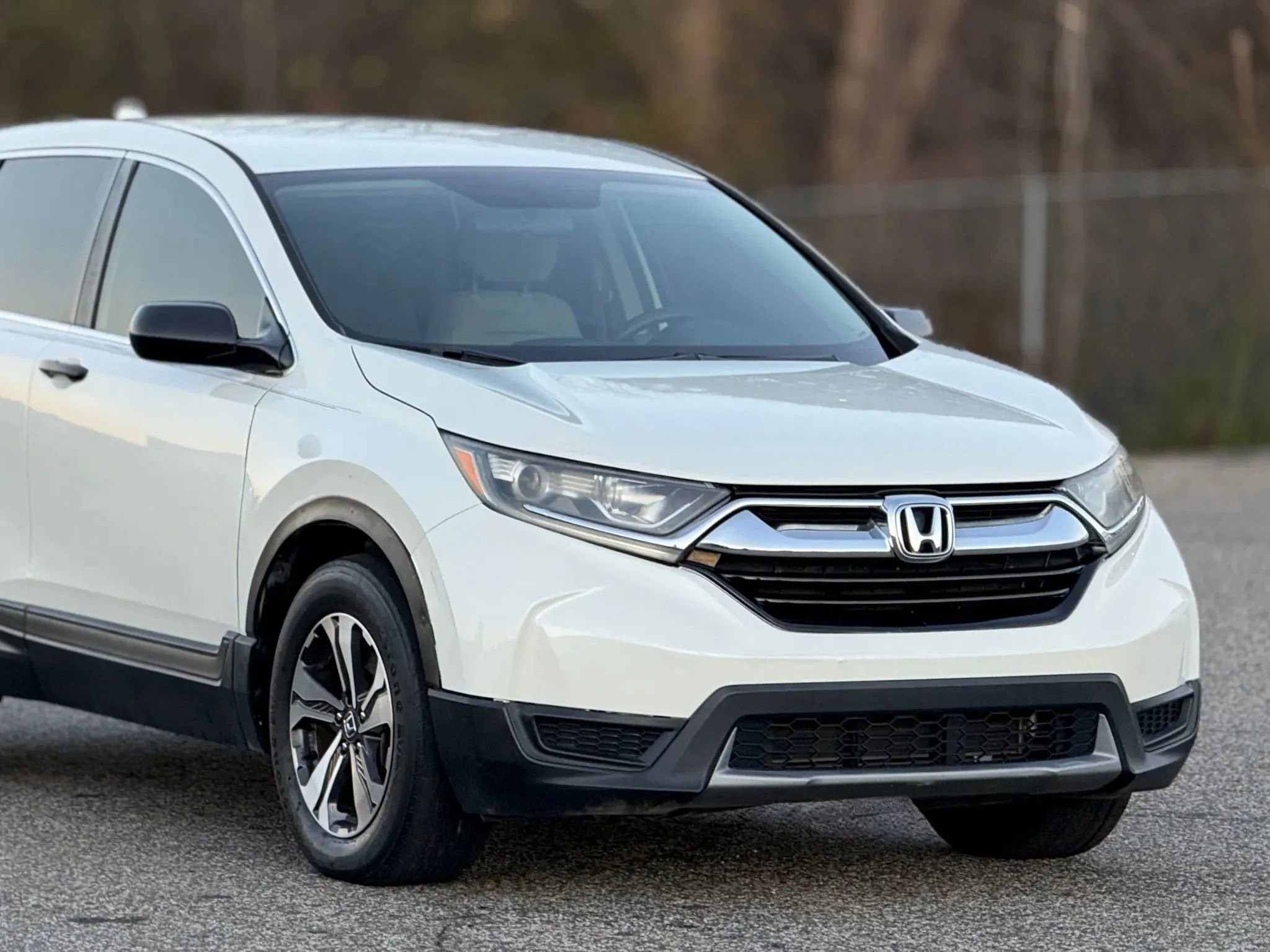 Used 2018 Honda CR-V LX image 15