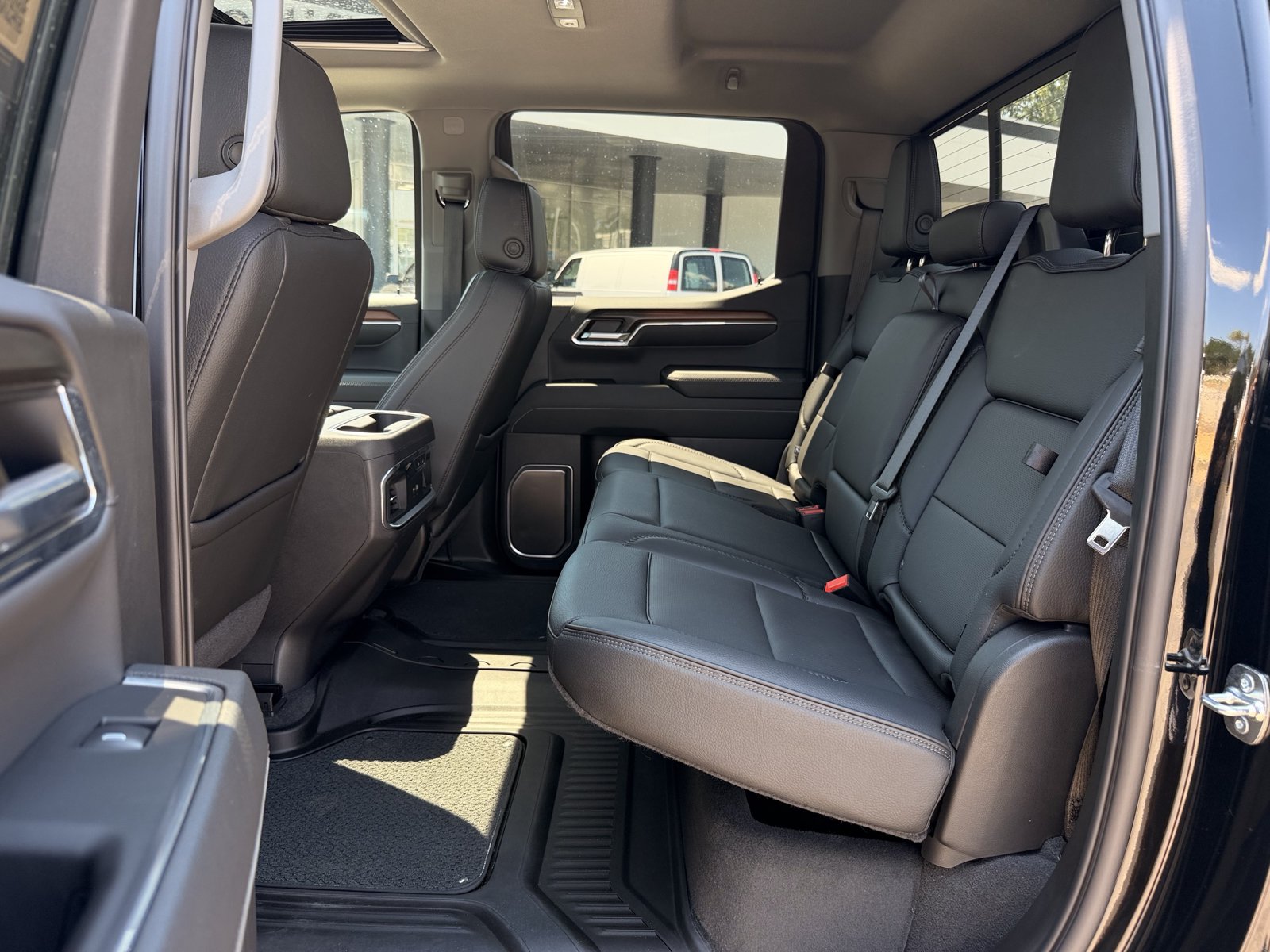 Used 2026 GMC Sierra 1500 Denali w/ Denali Reserve Package AWD/4WD image 29