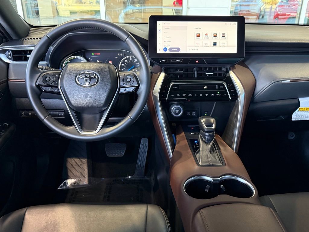 Certified 2023 Toyota Venza XLE image 34