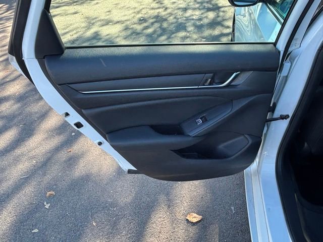 Used 2022 Honda Accord Sport image 23