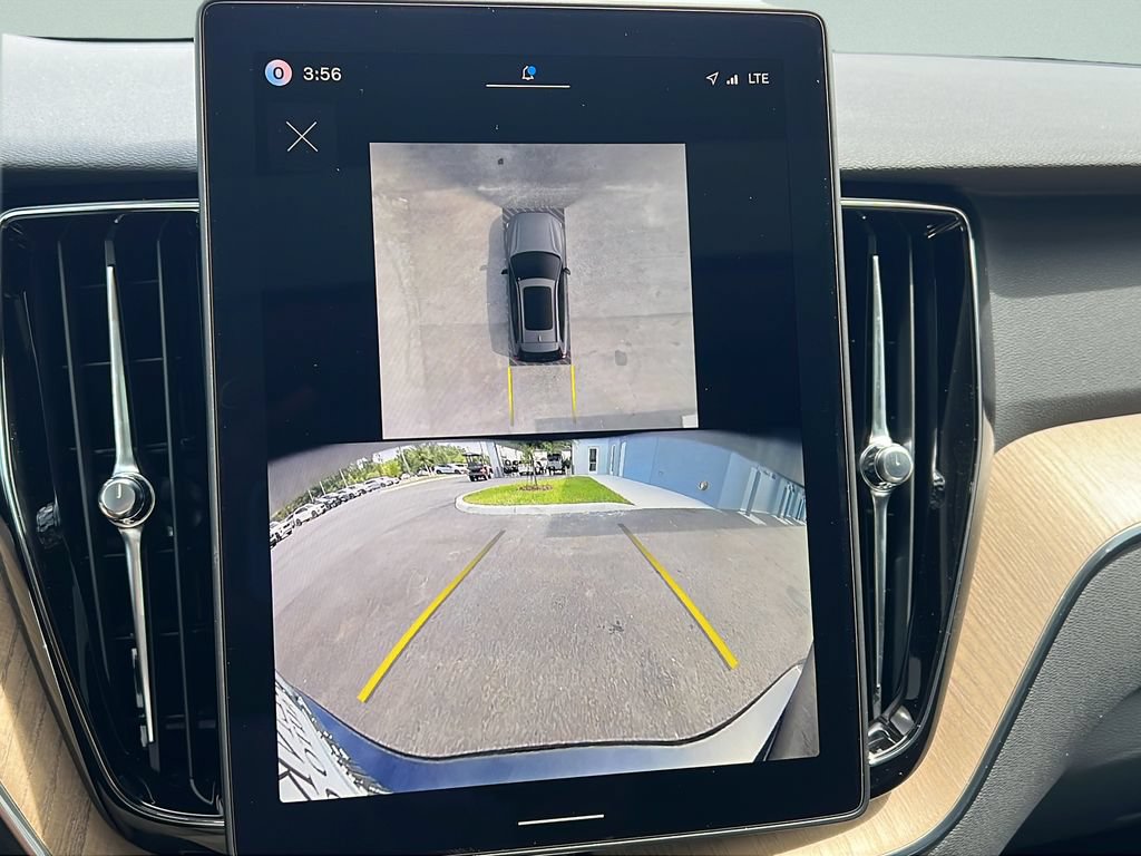 New 2026 Volvo XC60 B5 Plus AWD/4WD image 16