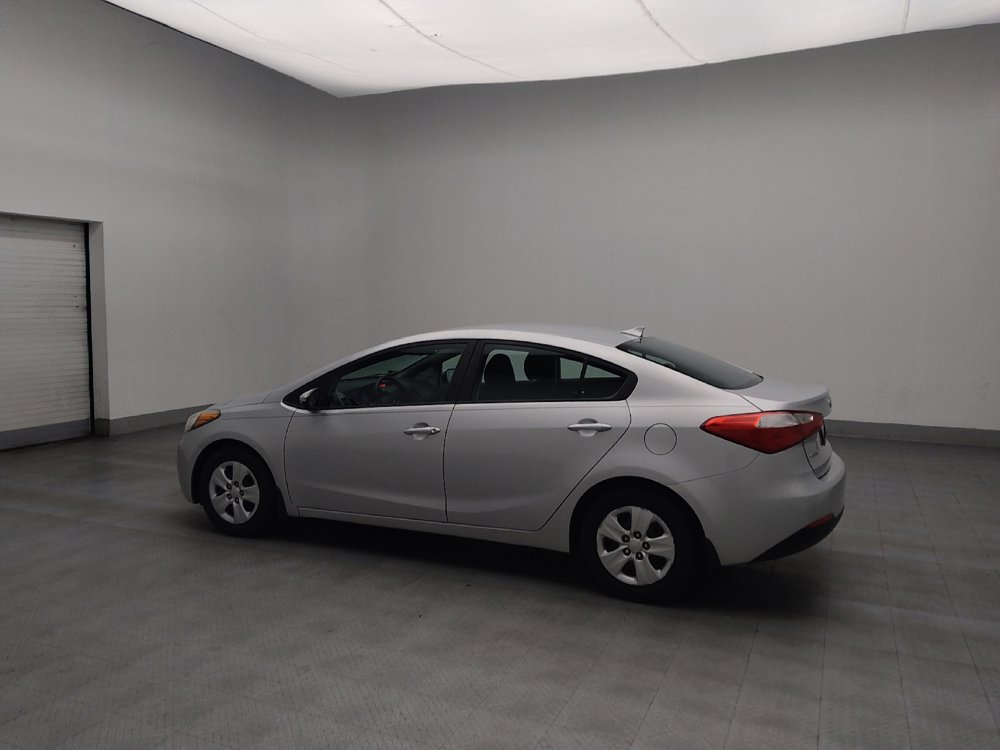 Used 2016 Kia Forte LX w/ LX Popular Package image 3