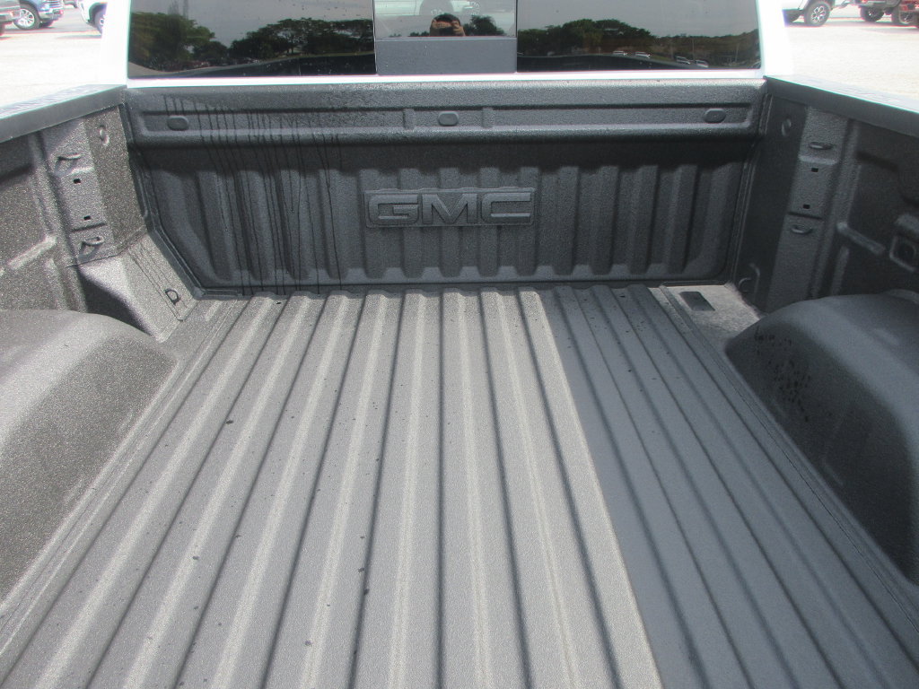New 2026 GMC Sierra 1500 AT4 w/ AT4 Premium Package AWD/4WD image 9