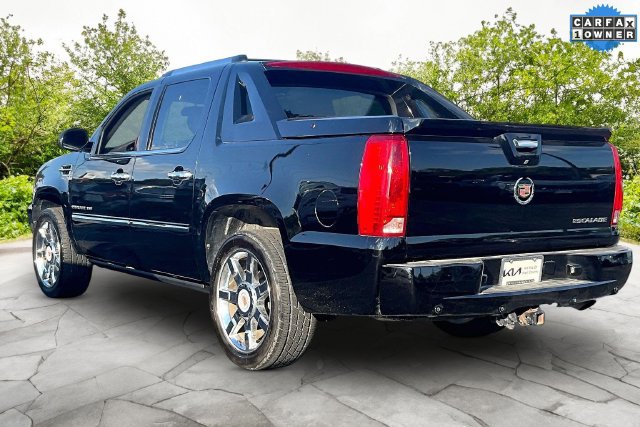 Used 2013 Cadillac Escalade EXT Premium AWD/4WD image 12