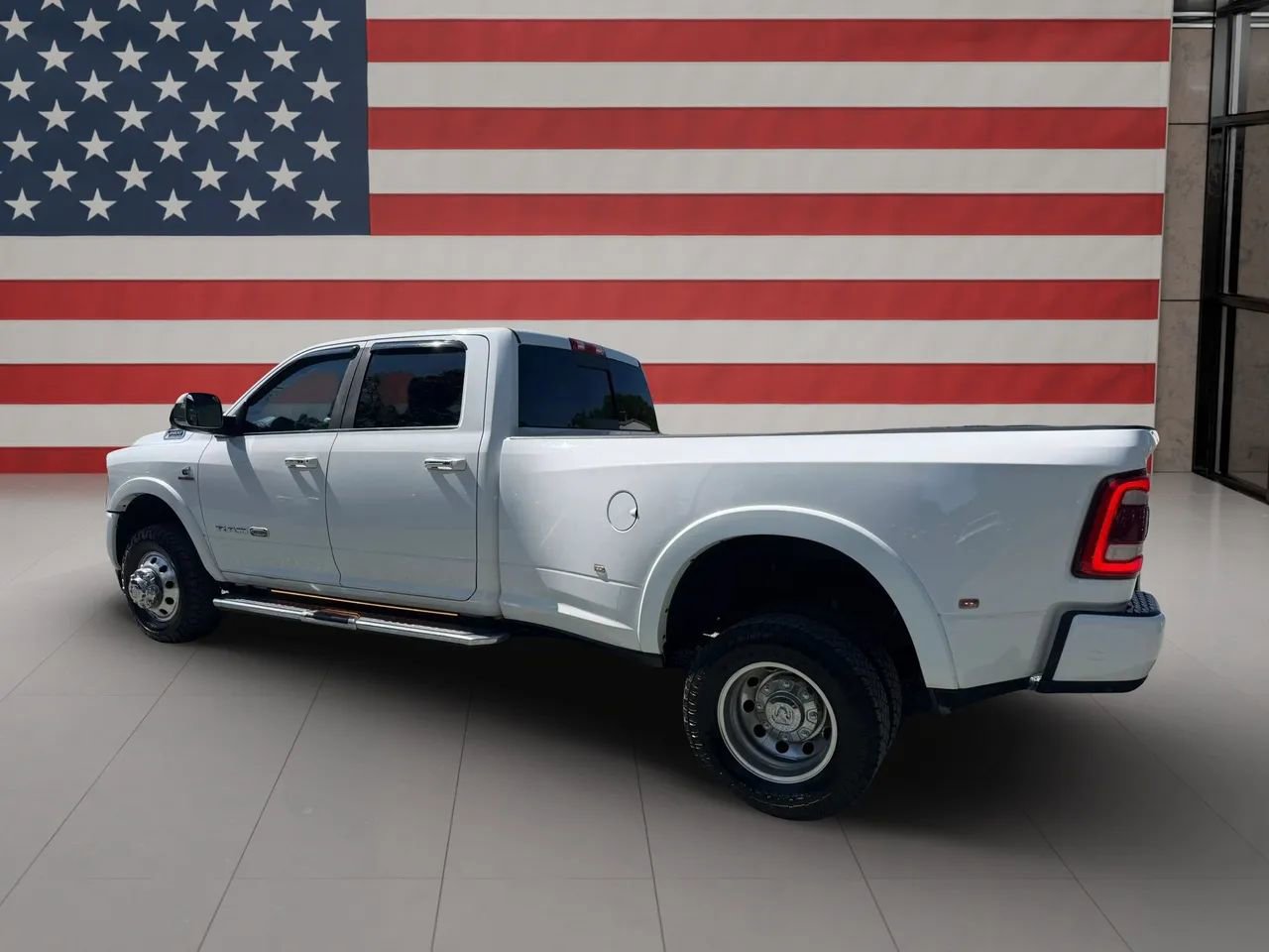 Used 2019 RAM 3500 Limited image 4
