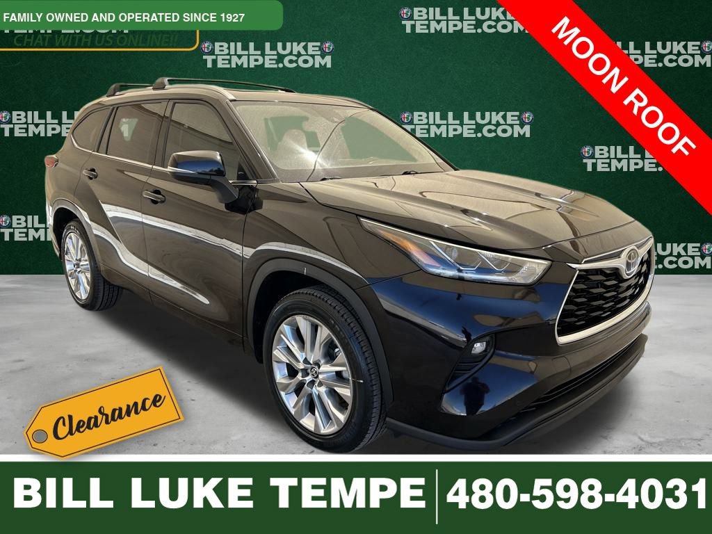 Used 2021 Toyota Highlander Limited